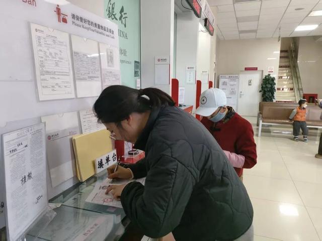 基层治理_社区服务群众_社区基层治理