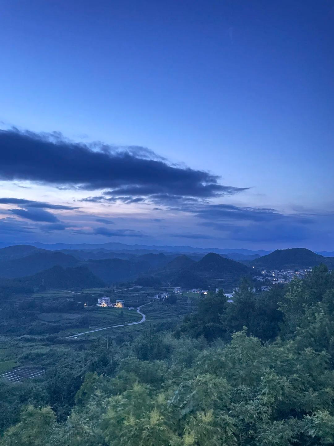 贵州避暑旅行社推荐_贵州正规旅行社测评_旅行社资质
